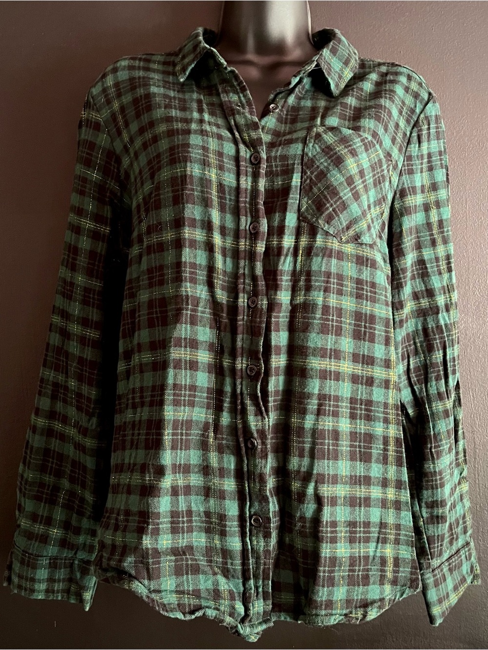 Women's Green Plaid Button-Down Shirt